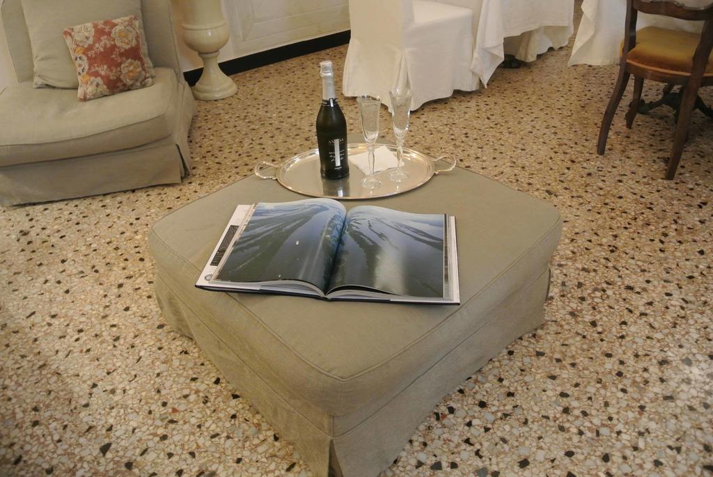 Palazzo Zecchino B&B Genoa Luaran gambar