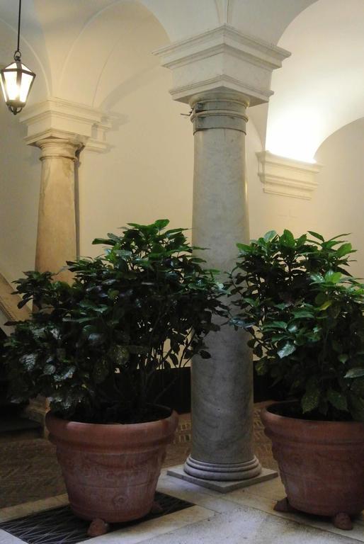 Palazzo Zecchino B&B Genoa Luaran gambar